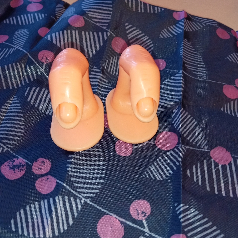 Nail prop